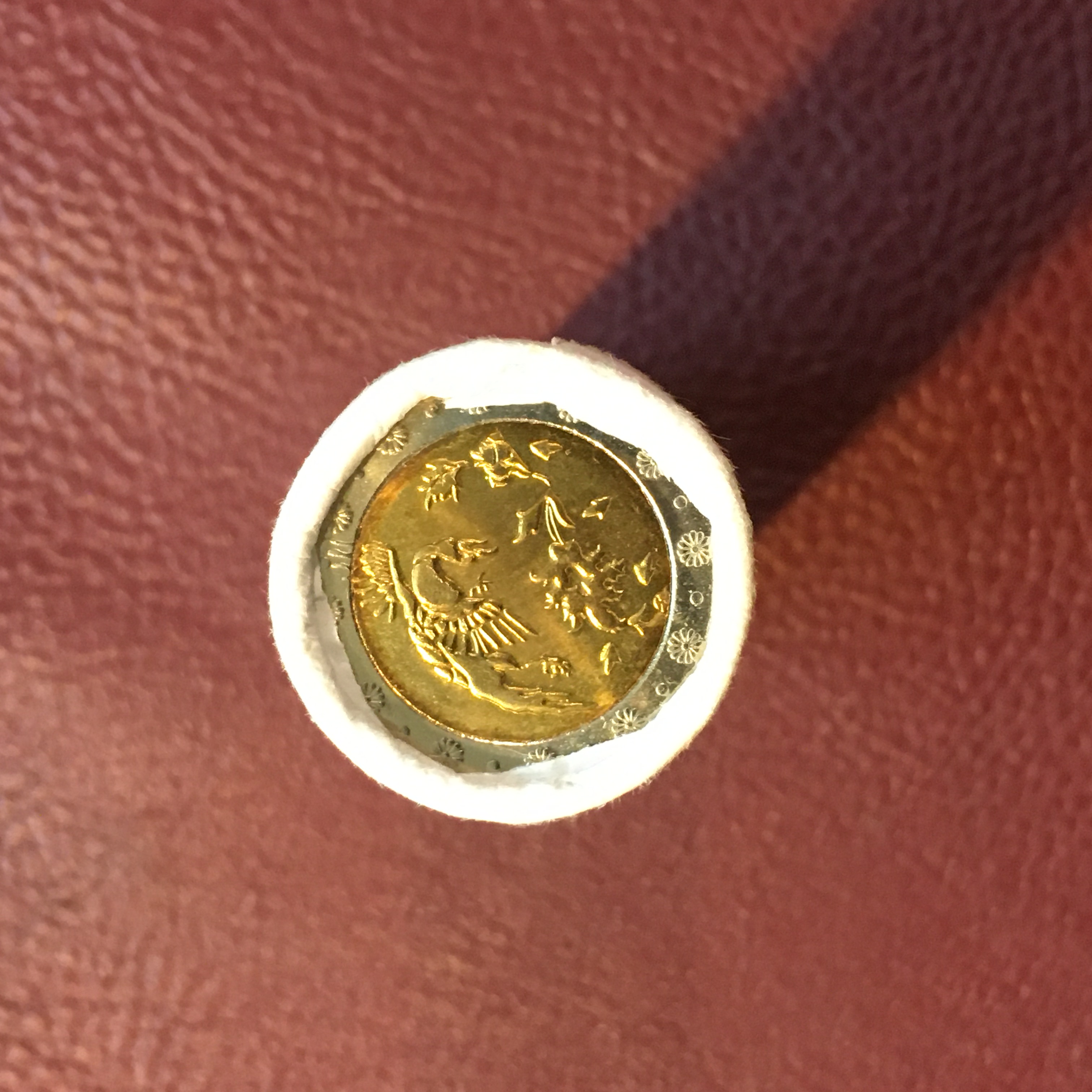 رول سکه بانکی سکه ۵٠٠ ریال دو رنگ کاملا سالم بدون چسب و پارگی