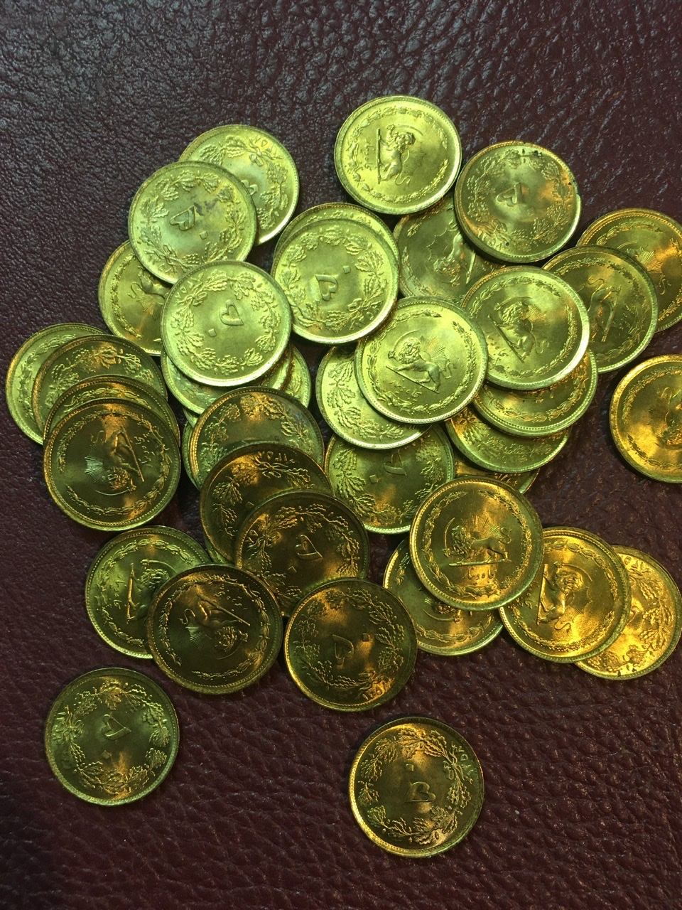 ٣٠ قطعه سکه ۵٠ دیناری سوپر بانکی ١٣۵٨