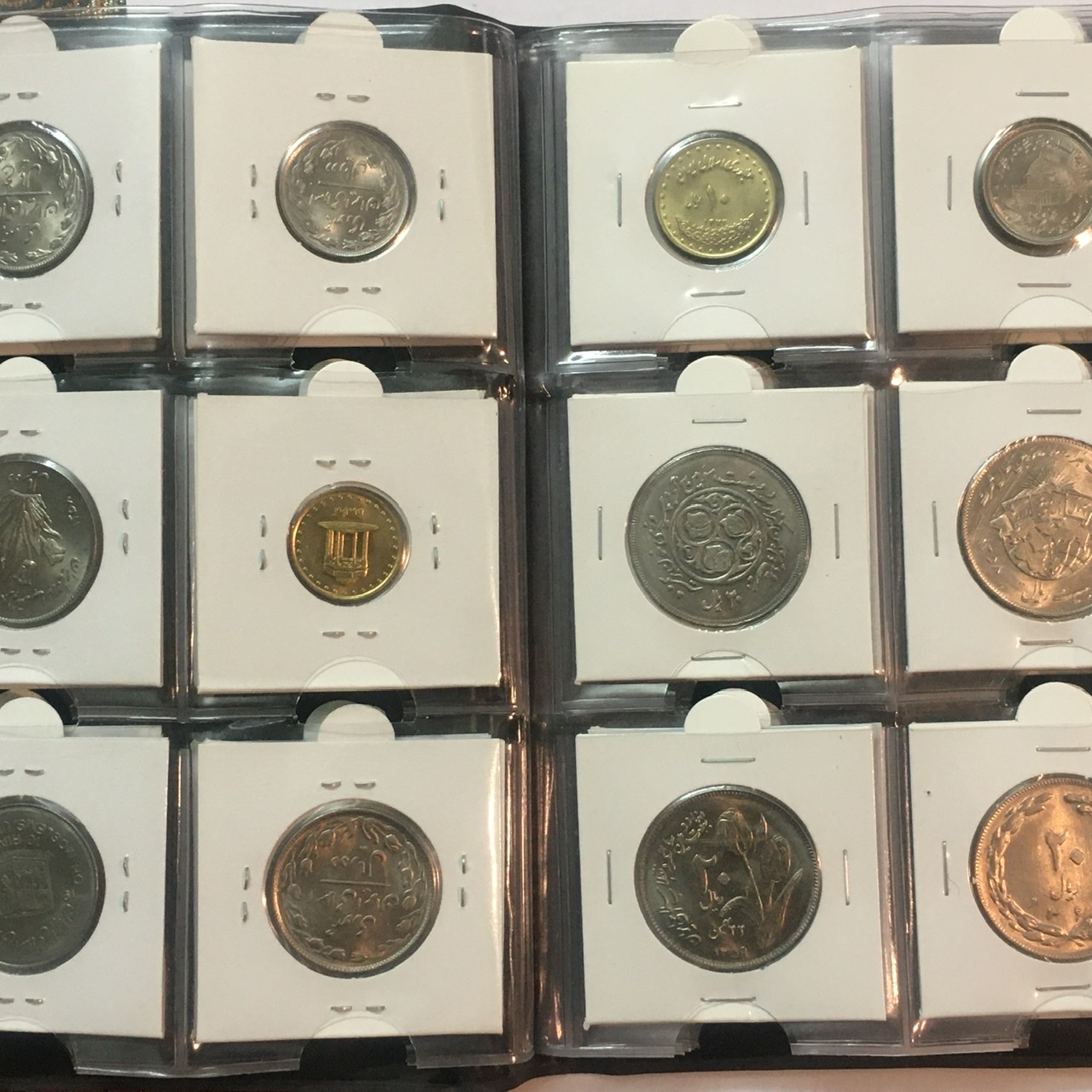 مجموعه ۴۶ قطعه سکه سوپر بانکی دوره جمهوری
